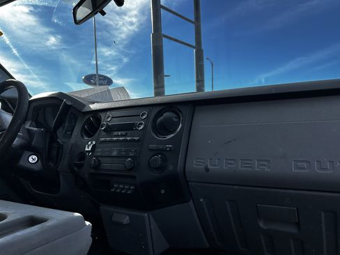 Used 2012 Ford F450 XL image 14