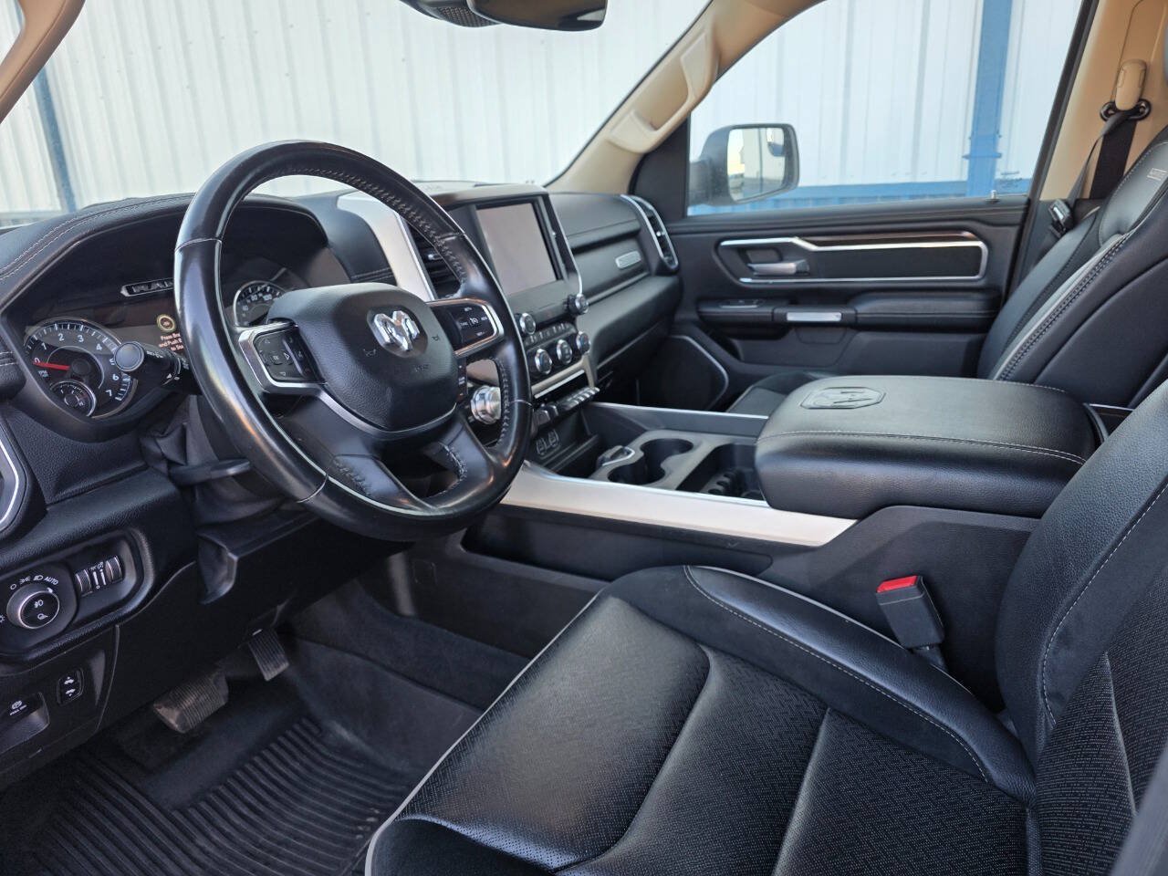 Used 2021 RAM 1500 Laramie AWD/4WD image 8