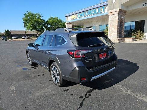 Used 2024 Subaru Outback Touring XT image 3