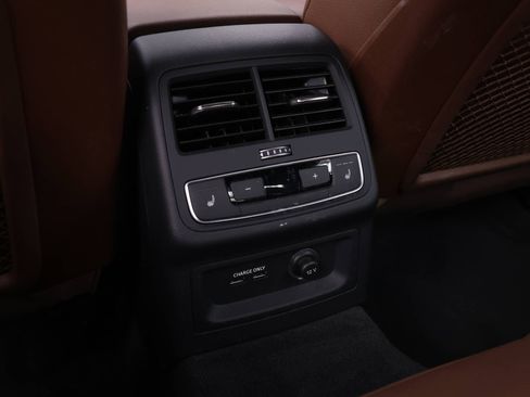 Used 2019 Audi A4 2.0T Premium Plus w/ Premium Plus Package AWD/4WD image 17