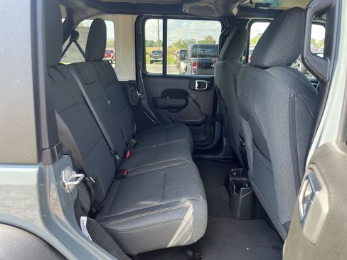 New 2025 Jeep Wrangler Sport S image 38