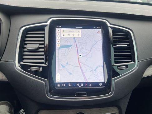 Used 2023 Volvo XC90 B6 Ultimate w/ Protection Package image 9