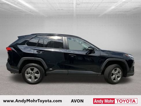 Used 2023 Toyota RAV4 LE AWD/4WD image 9