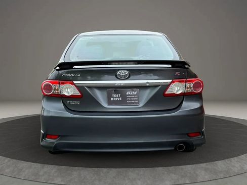 Used 2011 Toyota Corolla S image 5