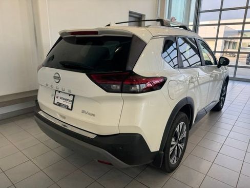 Used 2023 Nissan Rogue SV w/ SV Premium Package AWD/4WD image 38