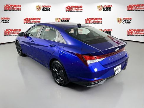 Certified 2023 Hyundai Elantra SEL w/ Cargo Package FWD image 2