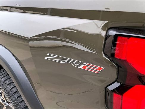 Used 2024 Chevrolet Colorado ZR2 w/ Technology Package image 29