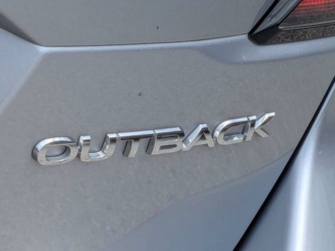 Used 2025 Subaru Outback Limited w/ Popular Package #2 AWD/4WD image 12