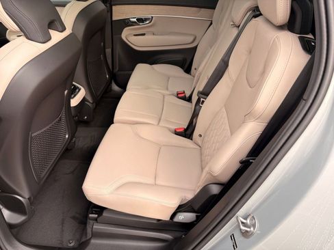 New 2026 Volvo XC90 B6 Plus w/ Protection Package Premier AWD/4WD image 14