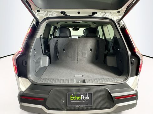 Used 2024 Kia EV9 Light Long Range image 31