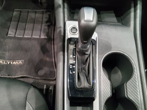 Used 2022 Nissan Altima 2.5 S FWD image 24