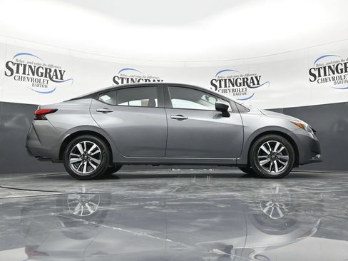 Used 2025 Nissan Versa SV FWD image 27