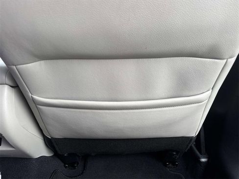 Used 2021 Nissan Altima 2.5 Platinum image 13