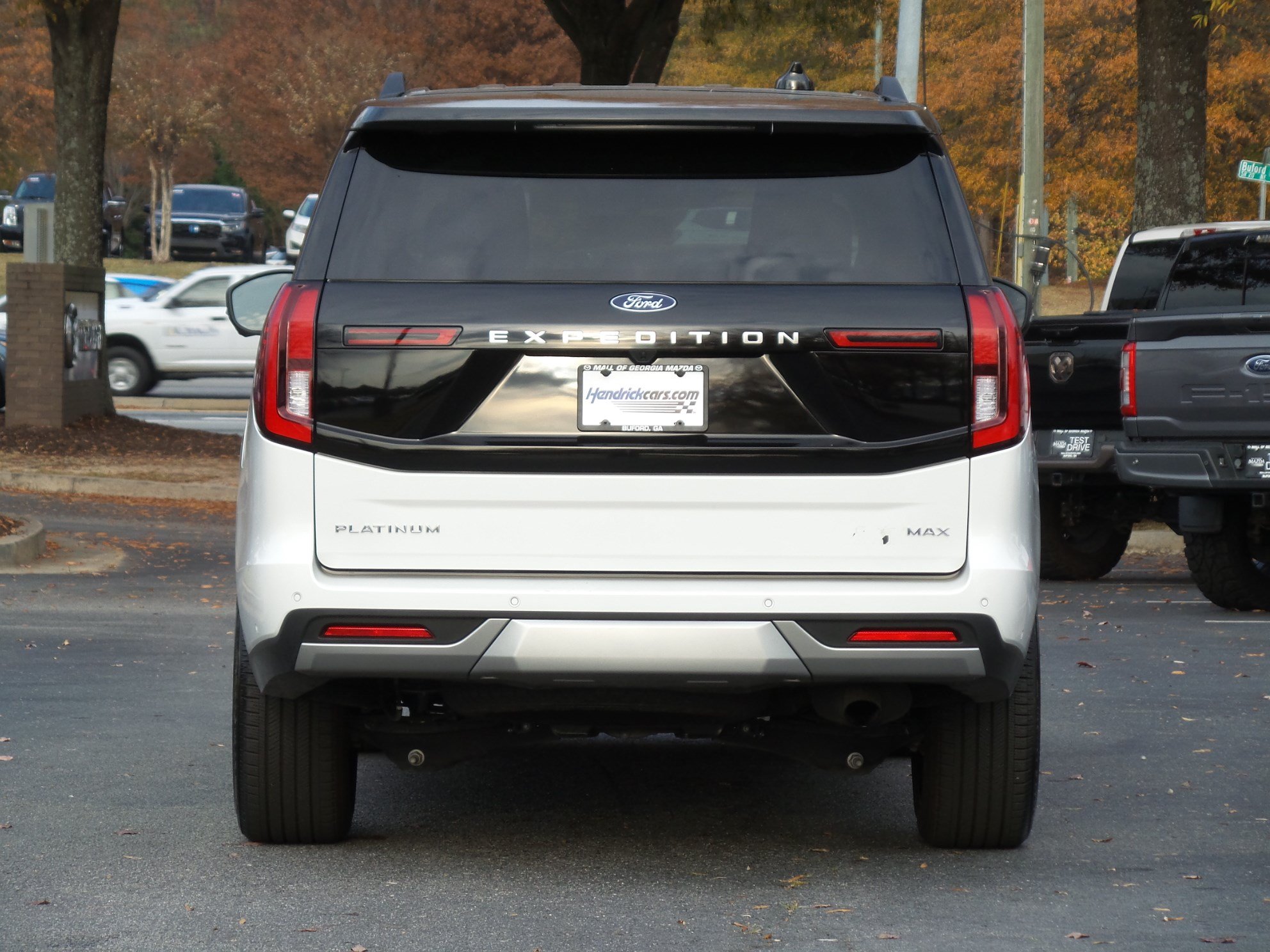 Used 2025 Ford Expedition Max Platinum w/ Platinum Ultimate Package AWD/4WD image 22