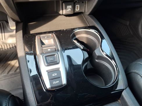 Used 2019 Honda Pilot Touring image 27
