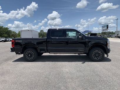 New 2025 Ford F350 Platinum w/ FX4 Off-Road Package
