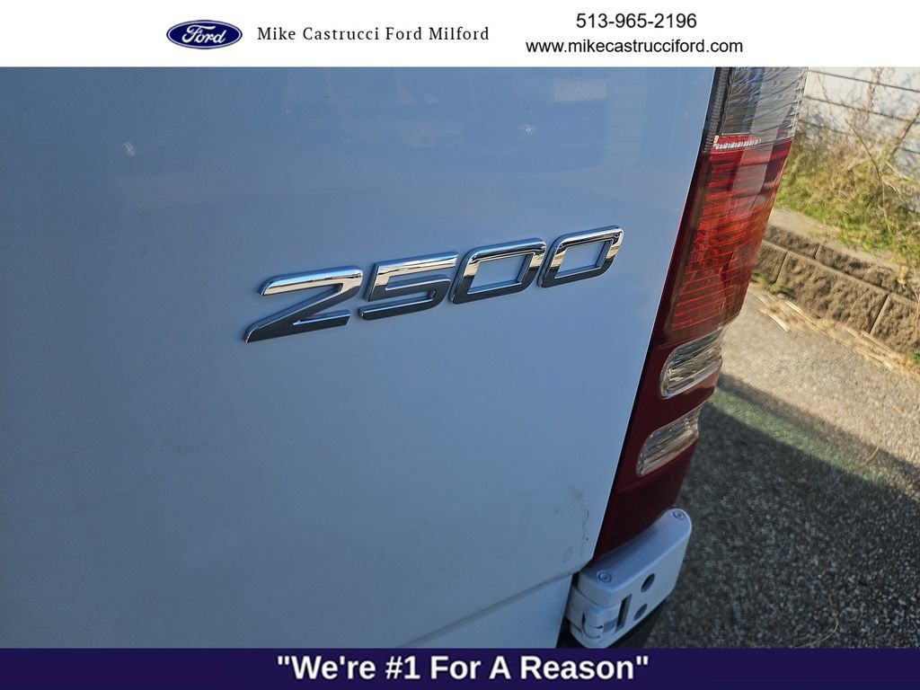 Used 2017 Mercedes-Benz Sprinter 2500 image 28