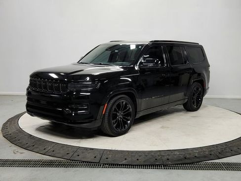 Used 2024 Jeep Grand Wagoneer Series II w/ Quick Order Packagew 28T image 3