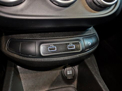 Used 2020 FIAT 500X Pop image 42