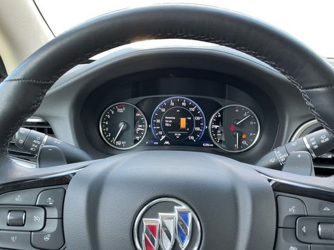 Used 2023 Buick Enclave Avenir w/ Avenir Technology Package image 12