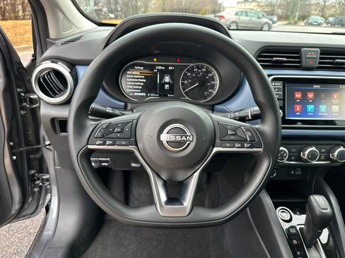 New 2025 Nissan Kicks SR image 23