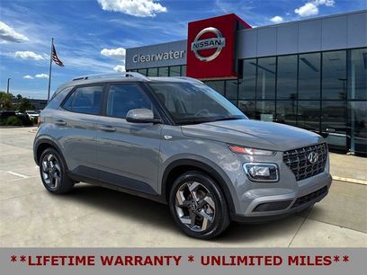 Used 2022 Hyundai Venue SEL