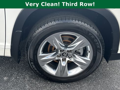 Used 2016 Toyota Highlander Limited AWD/4WD image 14