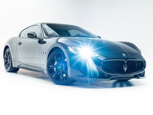 Used 2017 Maserati GranTurismo Sport image 5