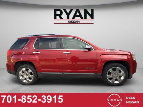 Used 2014 GMC Terrain SLT AWD/4WD image 2