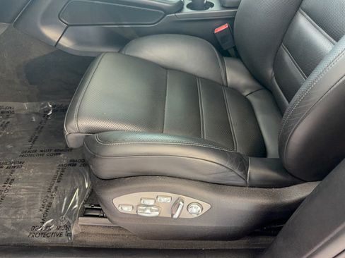 Used 2020 Porsche Macan S AWD/4WD image 16