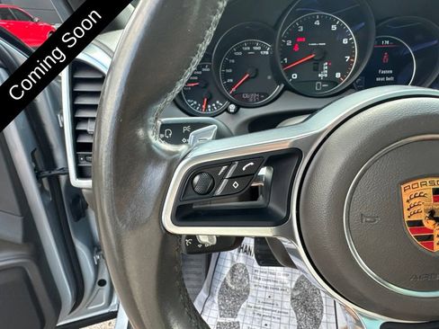 Used 2017 Porsche Cayenne Platinum Edition AWD/4WD image 40