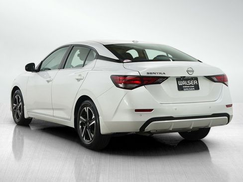 Used 2025 Nissan Sentra SV w/ All-Weather Package FWD image 3
