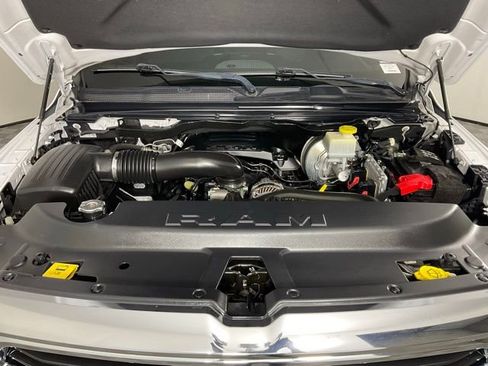 Used 2021 RAM 1500 Big Horn image 9