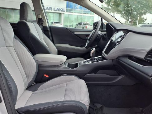 Certified 2025 Subaru Outback Premium w/ Popular Package #1A image 6