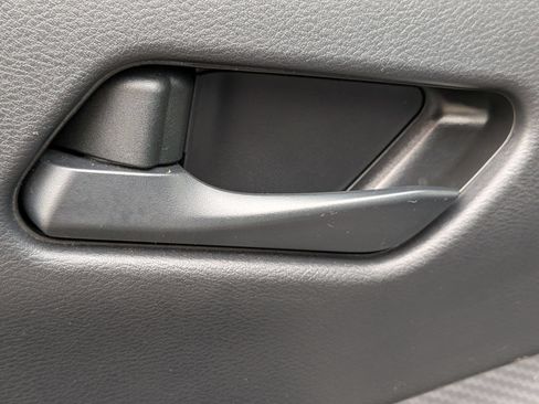 Used 2024 Nissan Sentra SV FWD image 27