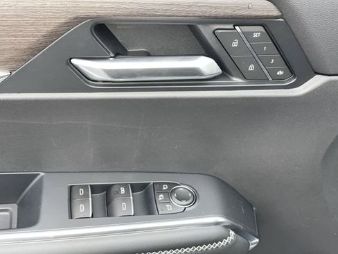 New 2026 GMC Acadia Denali w/ Super Cruise Package image 23