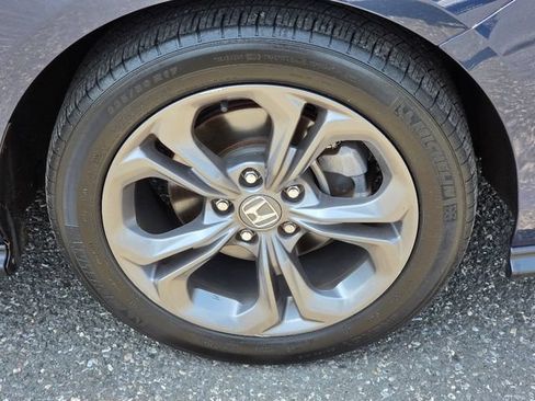 Used 2023 Honda Accord EX image 9