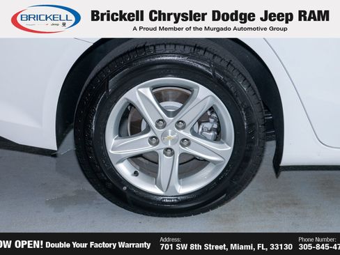 Used 2023 Chevrolet Malibu LS FWD image 38