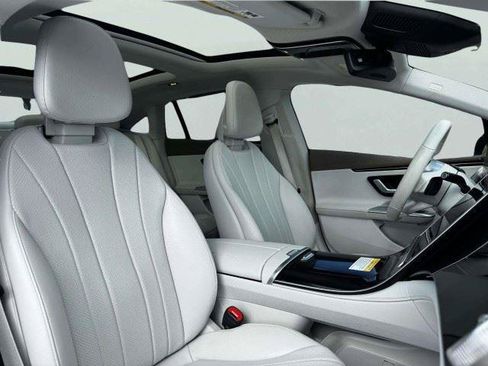 Used 2023 Mercedes-Benz EQE 350+ 4MATIC Sedan w/ Exclusive Trim Package image 48