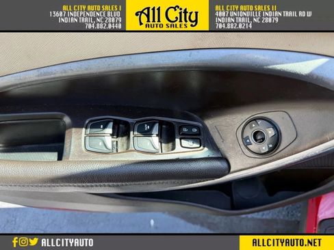 Used 2018 Hyundai Santa Fe Sport w/ 2.4L Value Package 02 FWD image 24