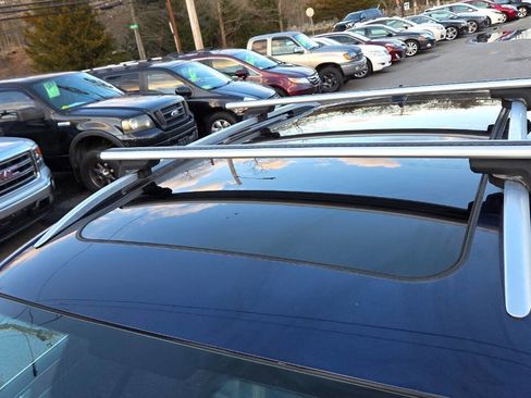 Used 2012 Volkswagen Touareg VR6 image 22