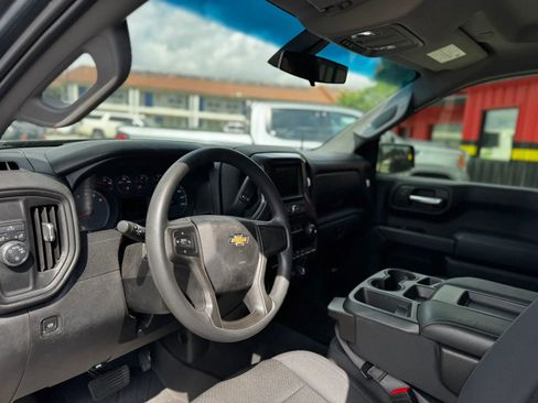 Used 2020 Chevrolet Silverado 1500 Custom w/ Custom Value Package RWD image 20