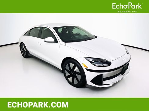 Used 2024 Hyundai Ioniq 6 SE image 1