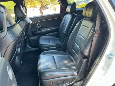 Used 2026 Hyundai Palisade Calligraphy AWD/4WD image 16