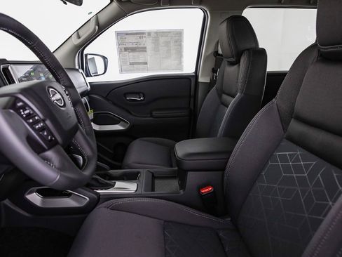 New 2025 Nissan Frontier SV w/ SV Convenience Package image 19