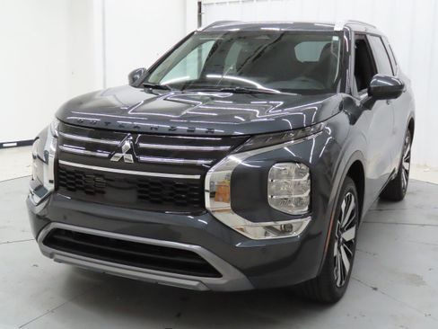 New 2026 Mitsubishi Outlander SEL FWD image 7