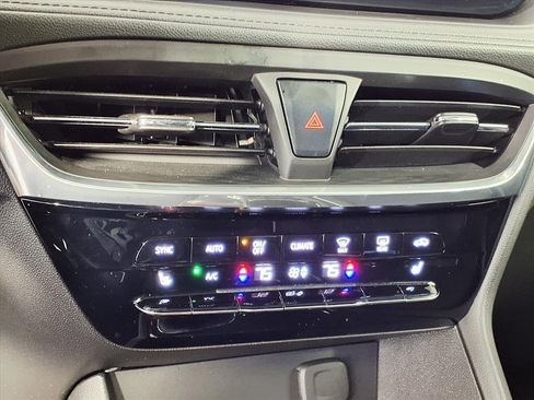 Used 2024 Buick Encore GX Avenir image 20