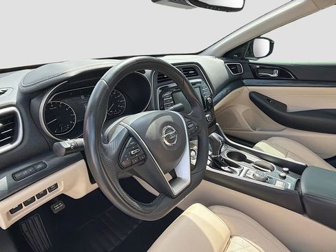 Used 2021 Nissan Maxima Platinum w/ Sport Mat Group image 11