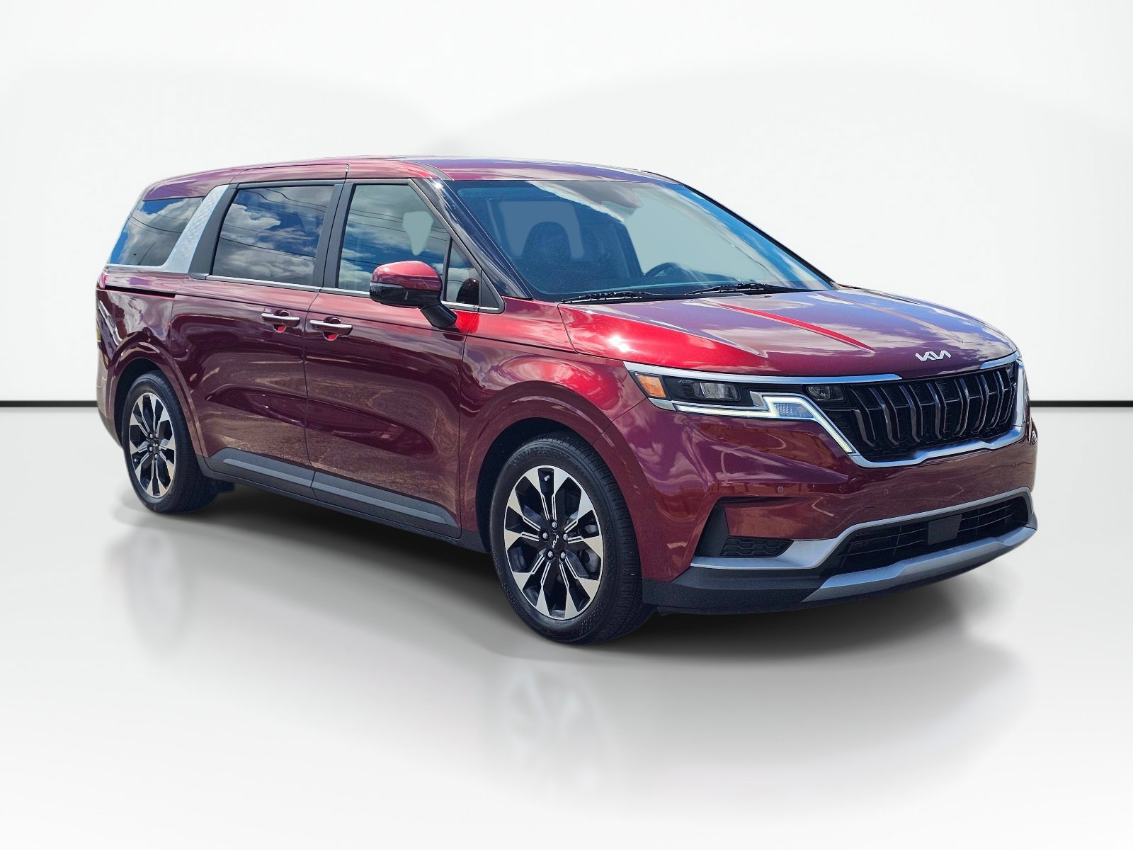 Certified 2024 Kia Carnival EX FWD image 5