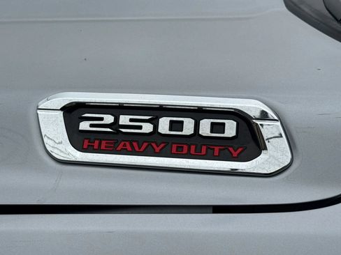 Used 2024 RAM 2500 Big Horn AWD/4WD image 34